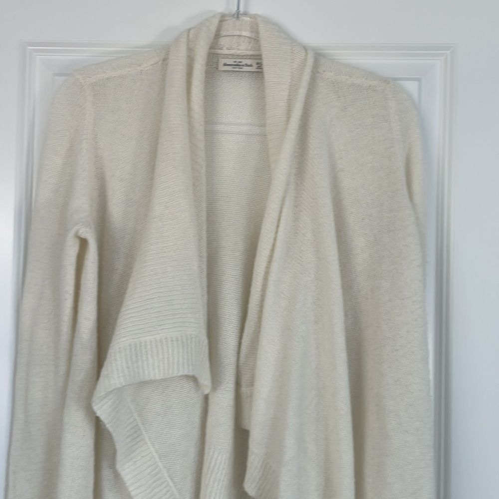 Abercrombie And Fitch Soft Open Front Drapey Card… - image 3